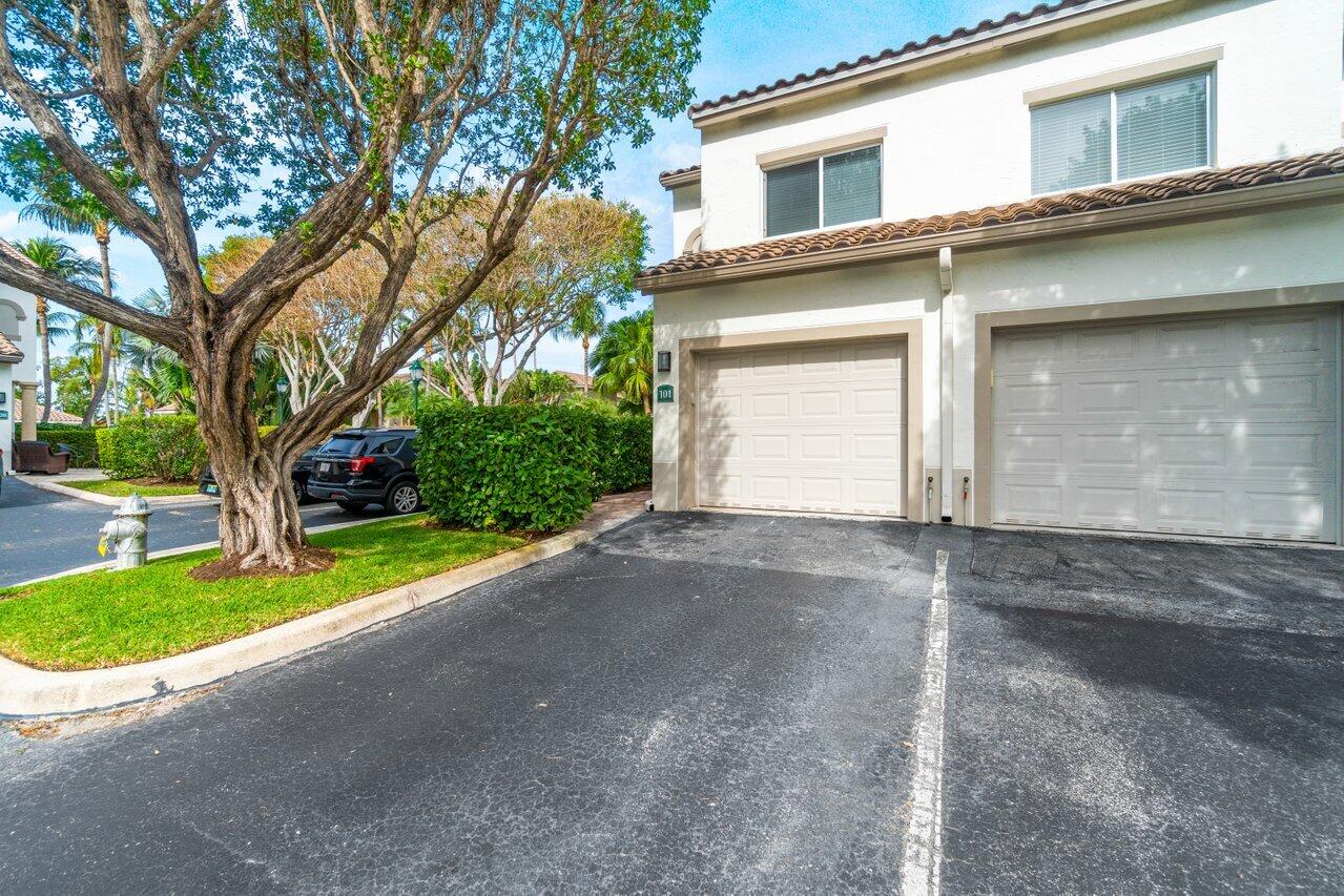 3604 S Ocean Boulevard 101, Highland Beach Unit: 101