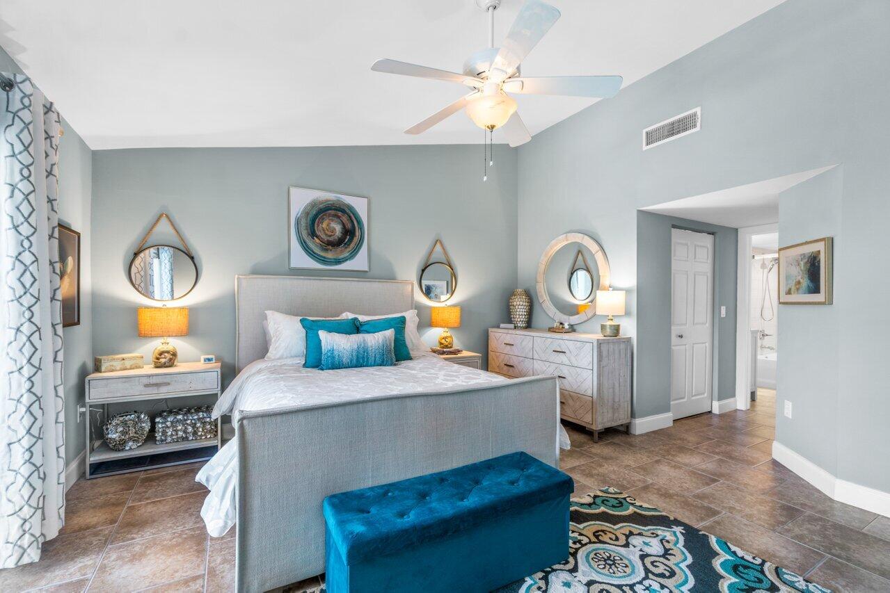 3604 S Ocean Boulevard 101, Highland Beach Unit: 101