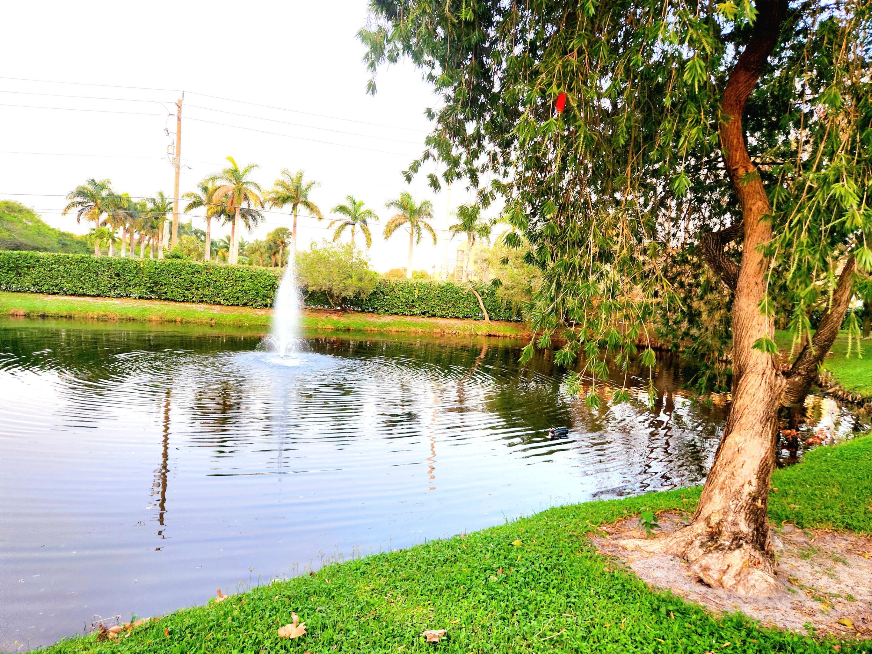 1020 Crystal Way F, Delray Beach Unit: F