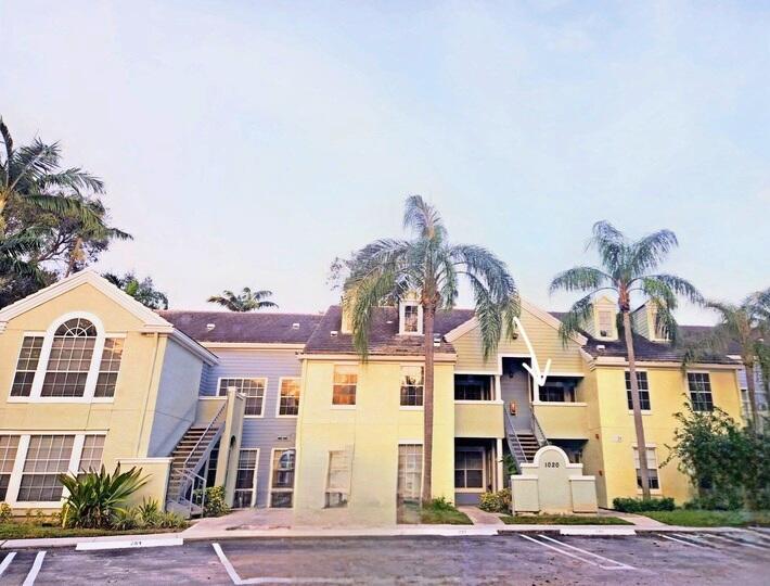 1020 Crystal Way F, Delray Beach Unit: F
