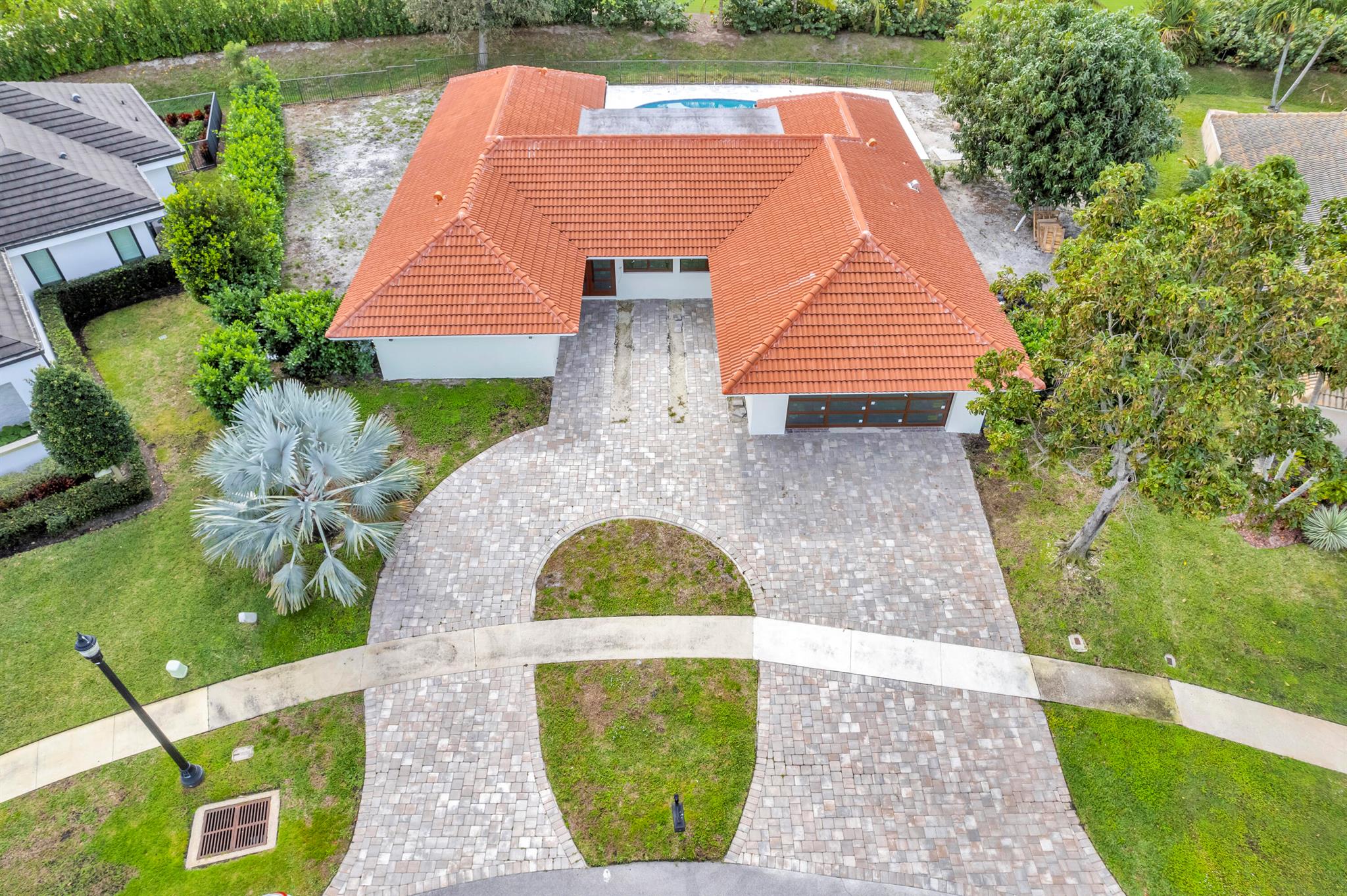 5924 Pinebrook Drive