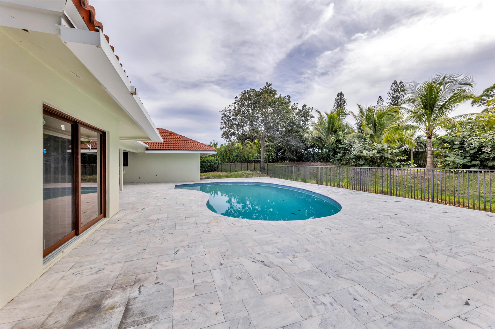 5924 Pinebrook Drive