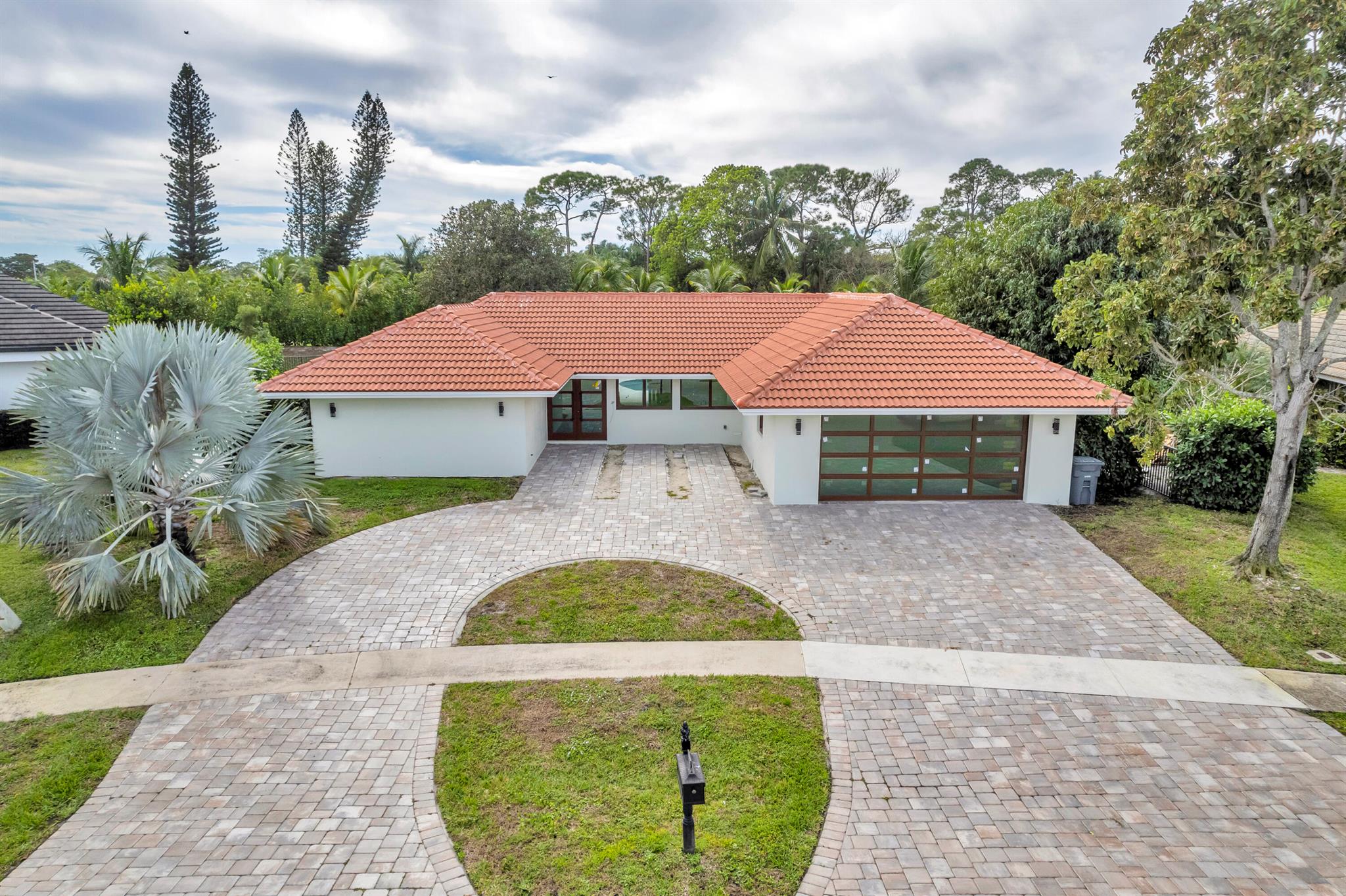 5924 Pinebrook Drive