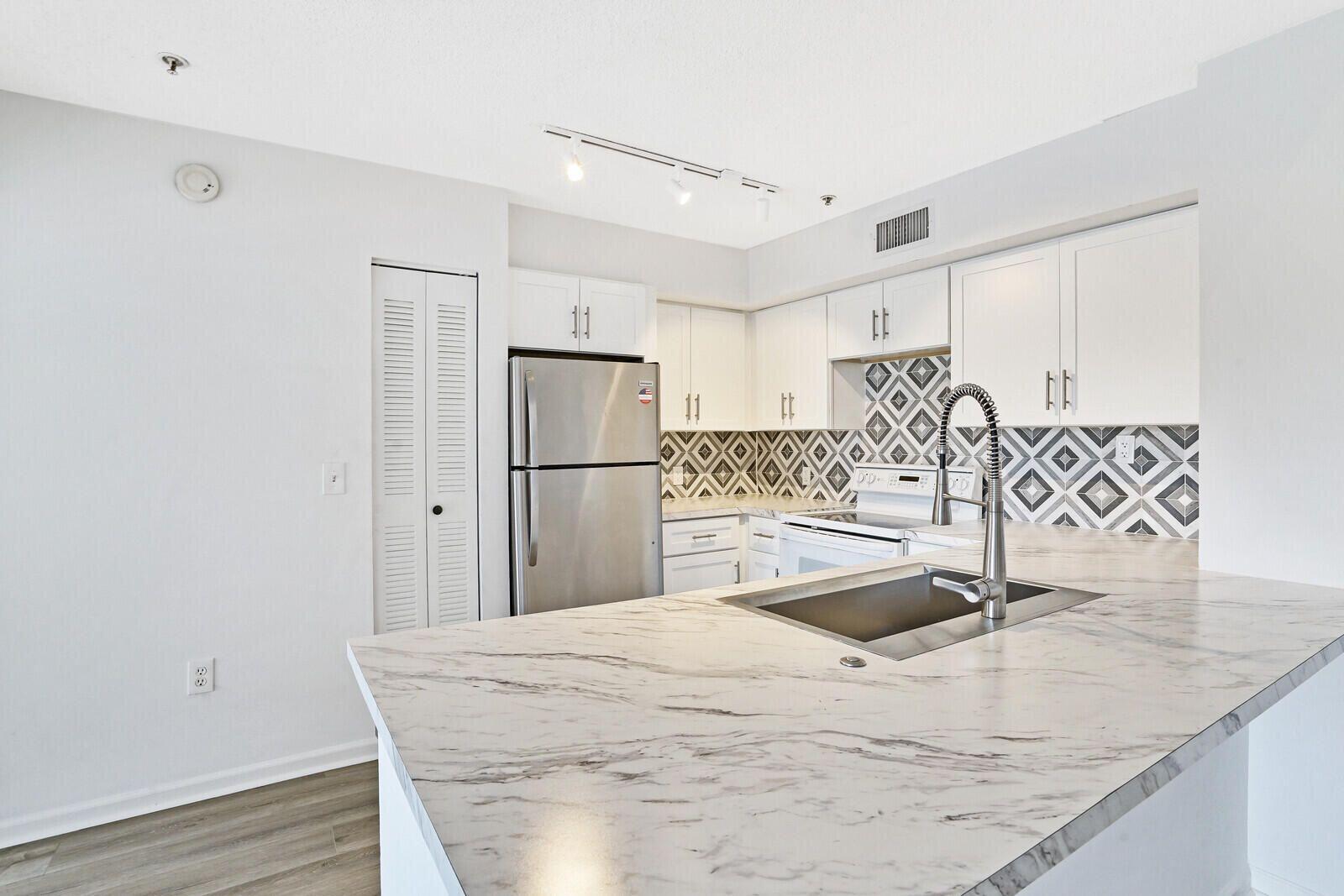 7816 Sonoma Springs Circle Unit: 303