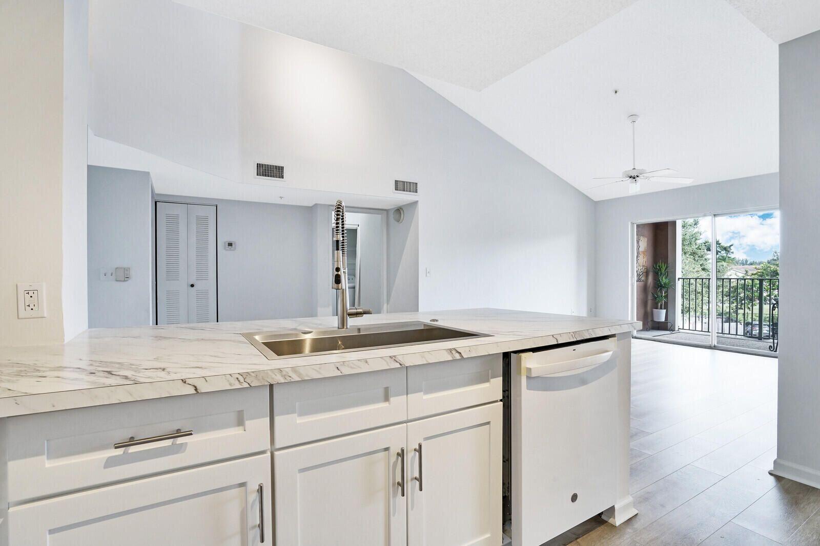 7816 Sonoma Springs Circle Unit: 303