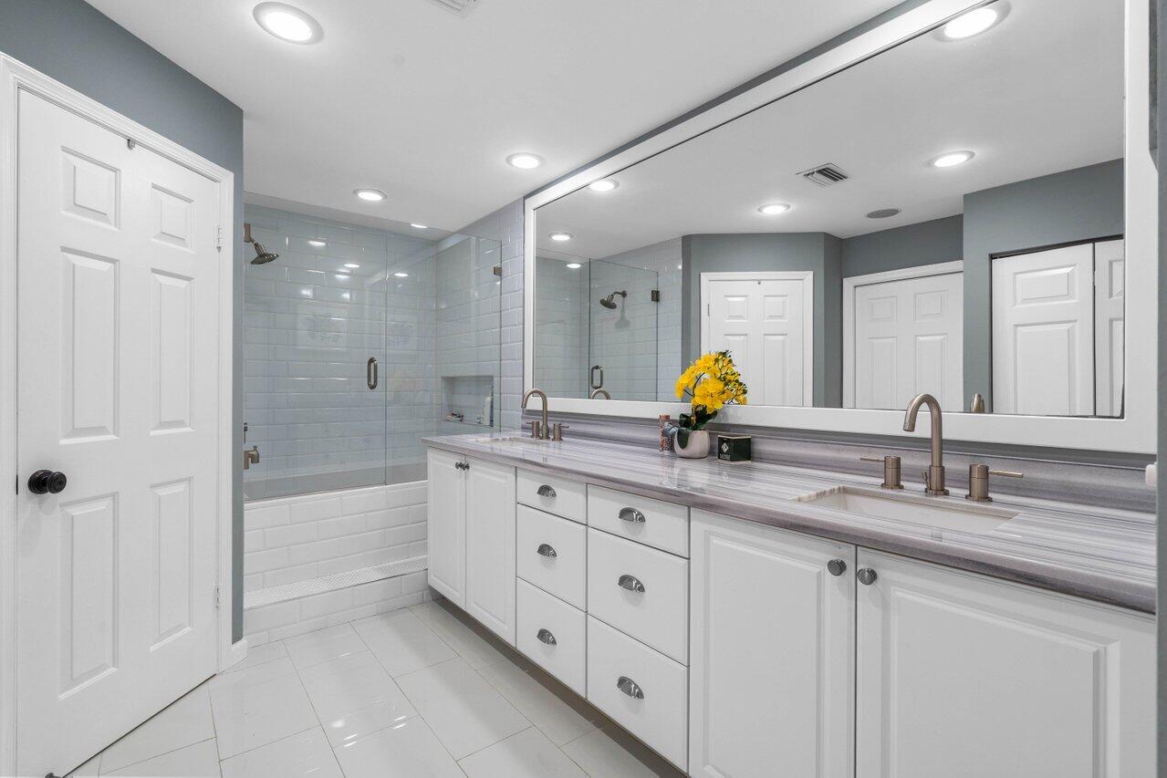 5600 Coach House Circle H, Boca Raton Unit: H