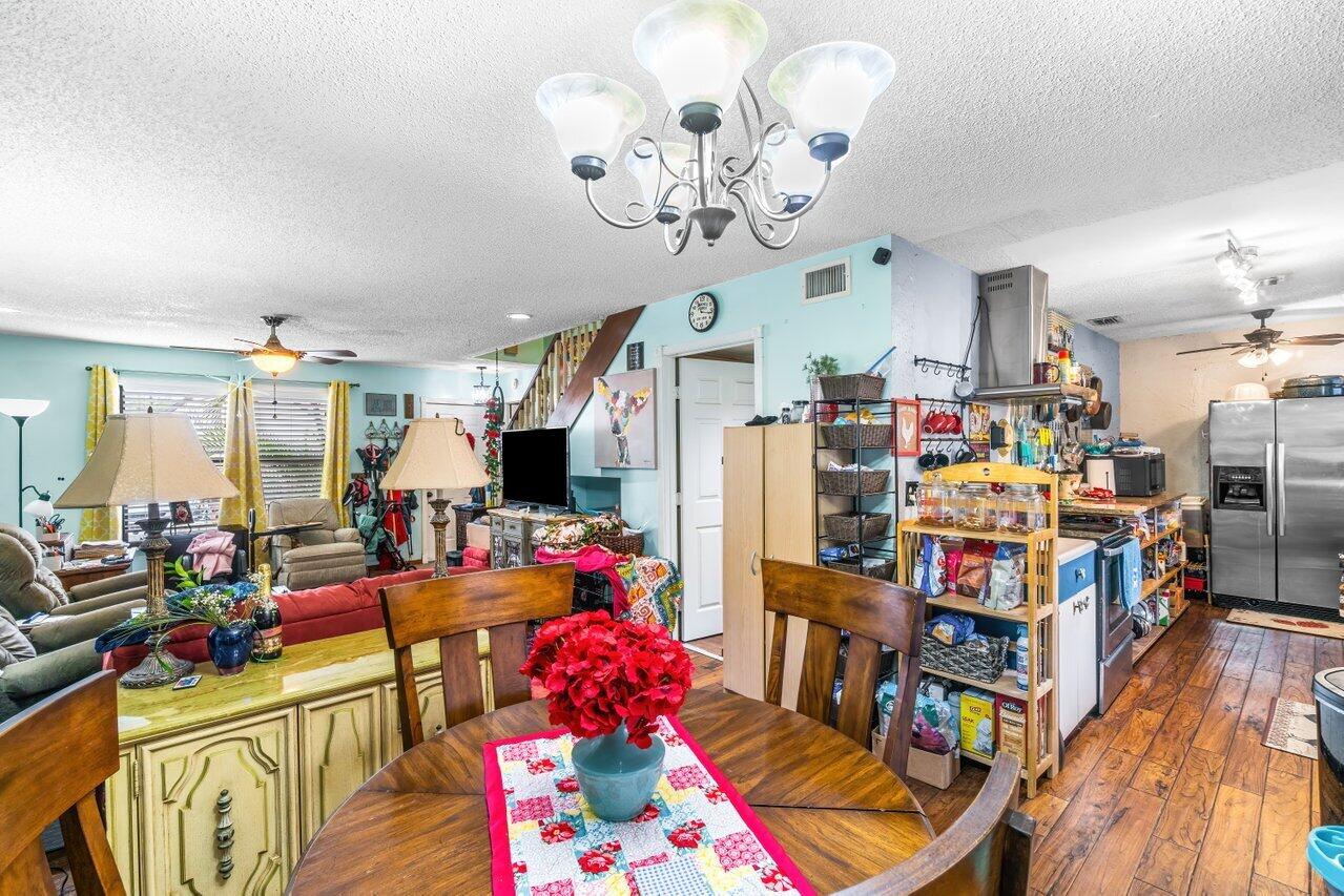 6045 Lace Wood Circle Unit: 6045