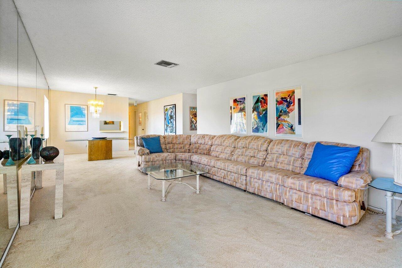 13921 Royal Palm Court Unit: D