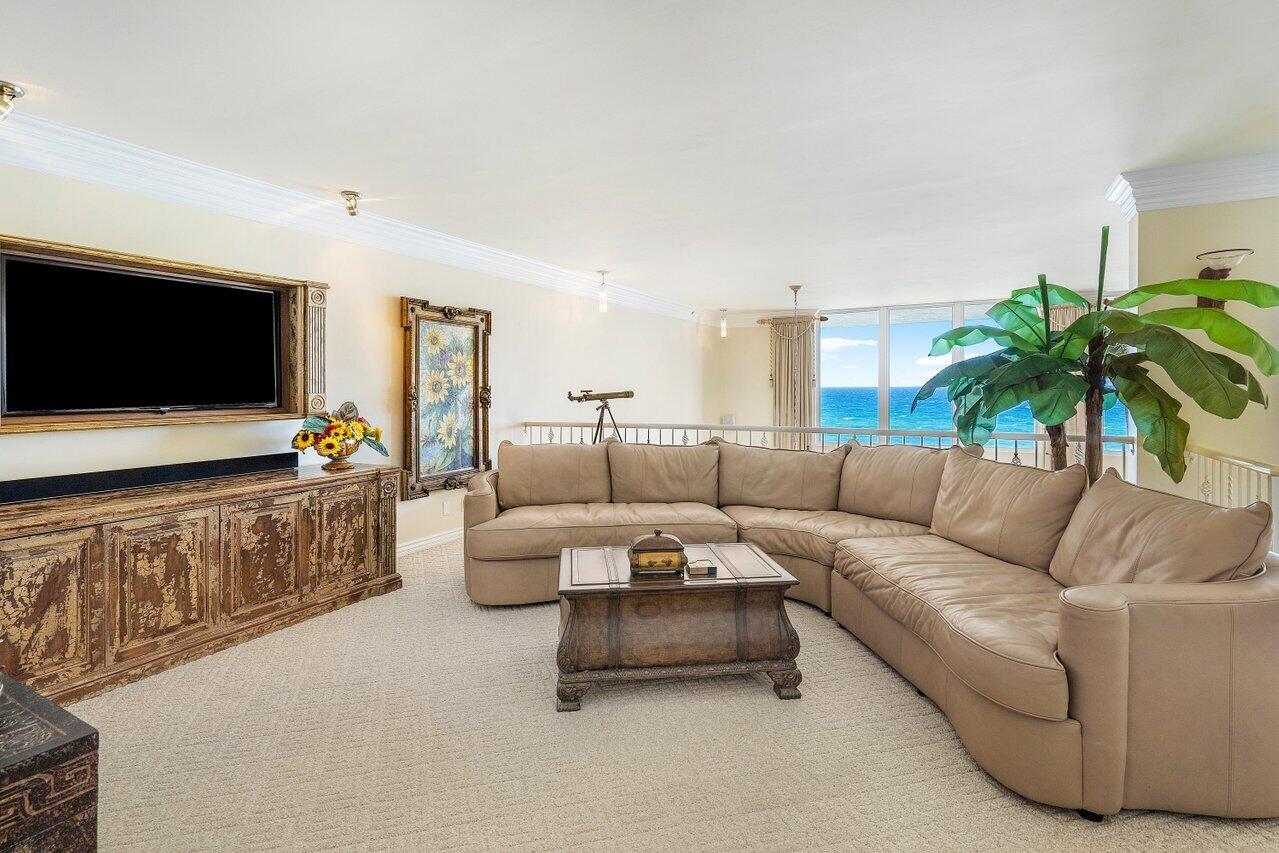 2000 N Ocean Boulevard 303, Boca Raton Unit: 303