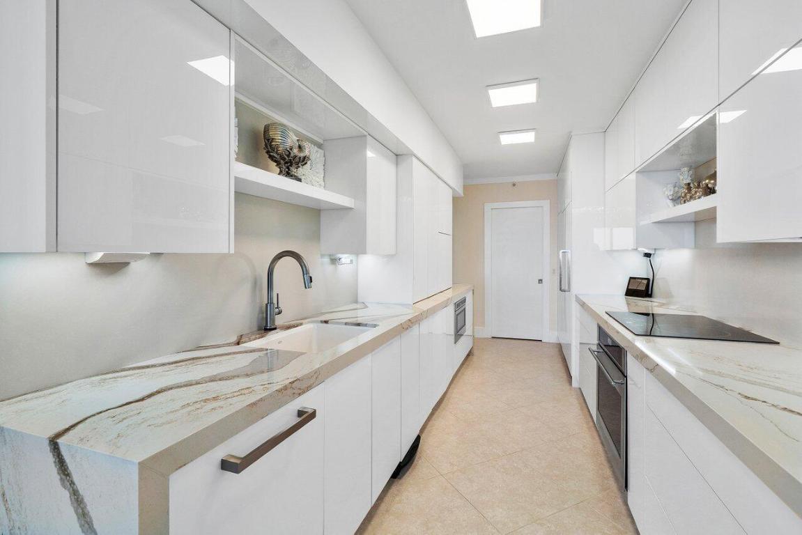 2000 N Ocean Boulevard 303, Boca Raton Unit: 303