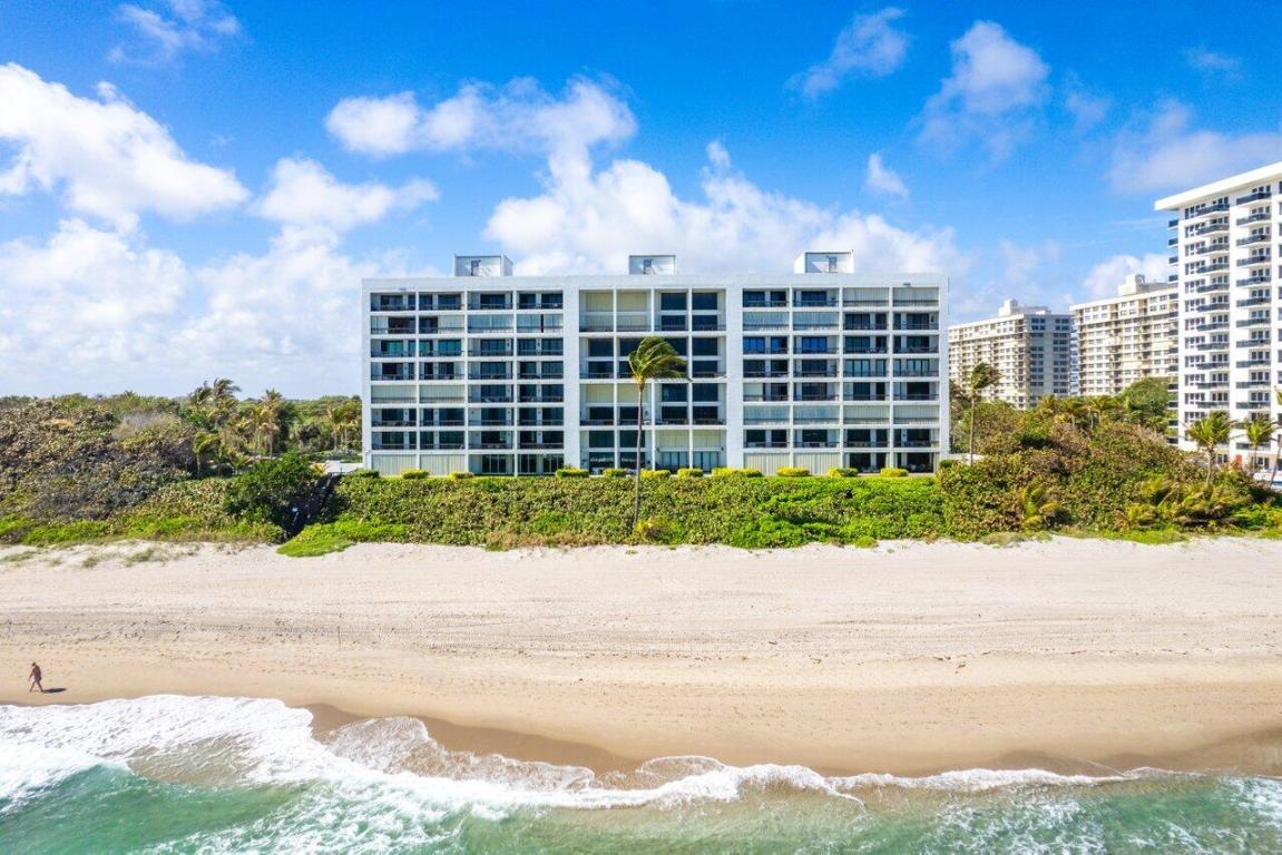 2000 N Ocean Boulevard 303, Boca Raton Unit: 303