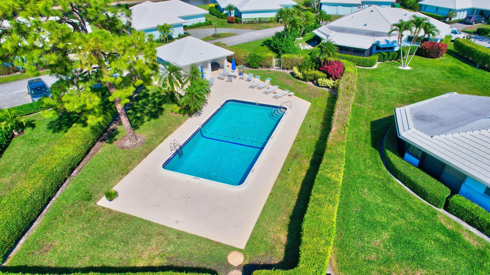14 Slash Pine Drive