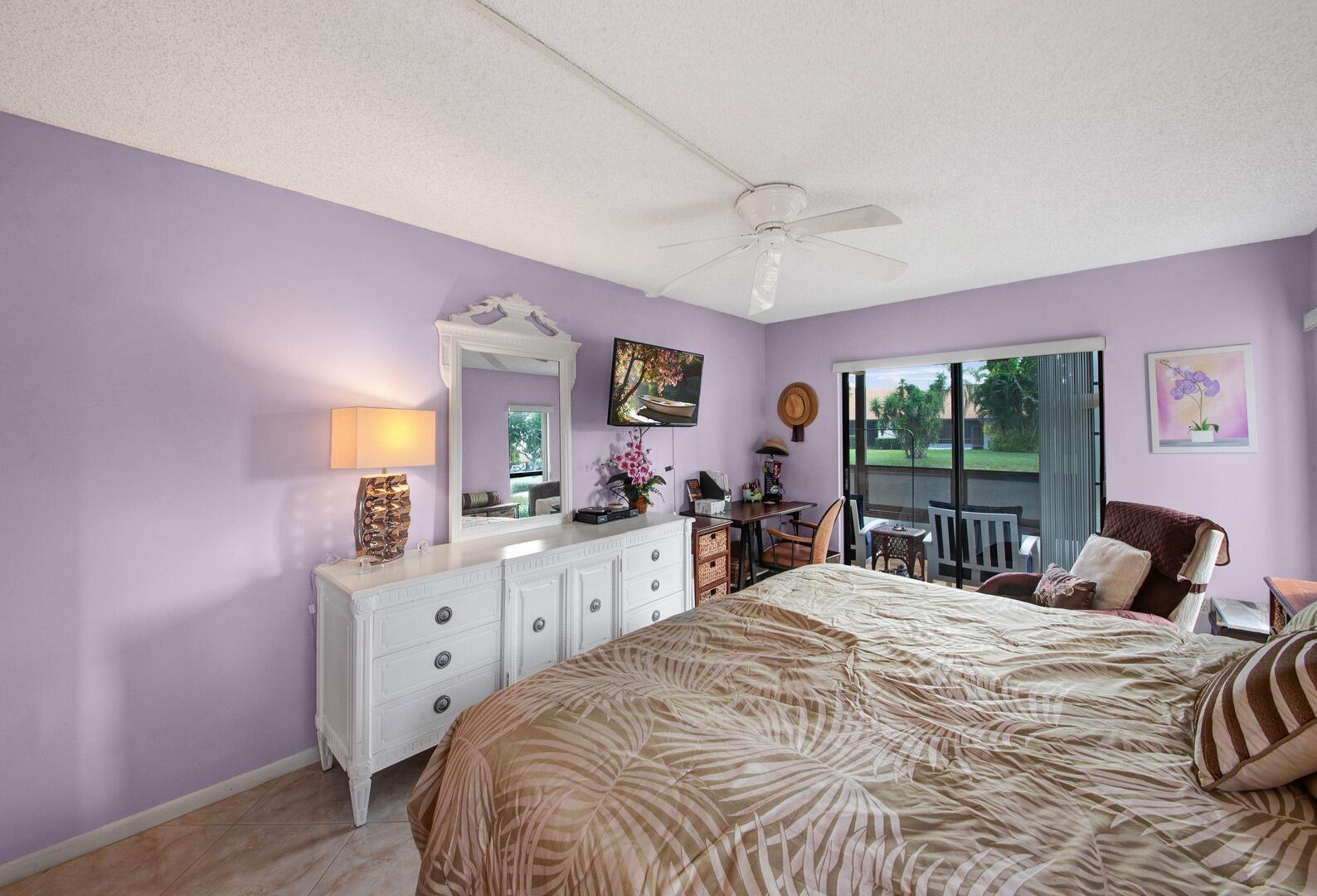 3528 Featherwood Drive 216, Lake Worth Unit: 216