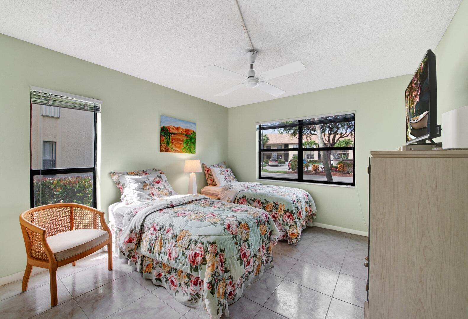 3528 Featherwood Drive 216, Lake Worth Unit: 216