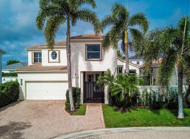 4303 NW 61st Lane