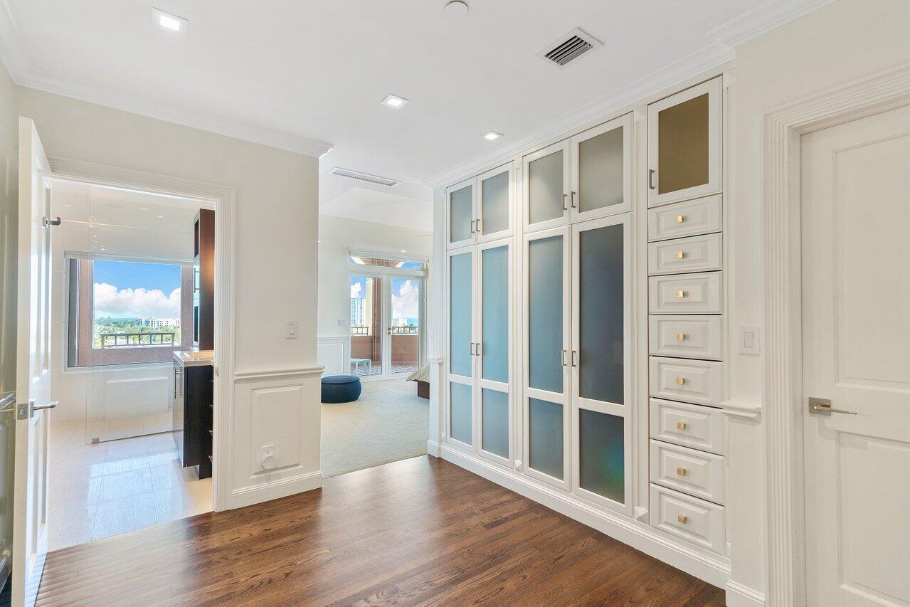 300 SE 5th Avenue, Ph-8100, Boca Raton Unit: Ph-8100