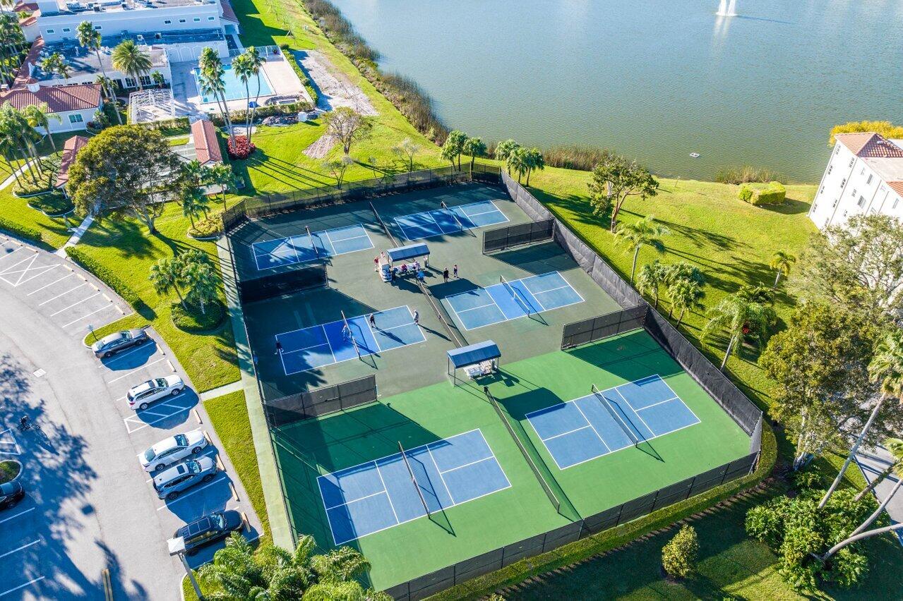 6136 Waldwick Circle, B, Delray Beach Unit: B