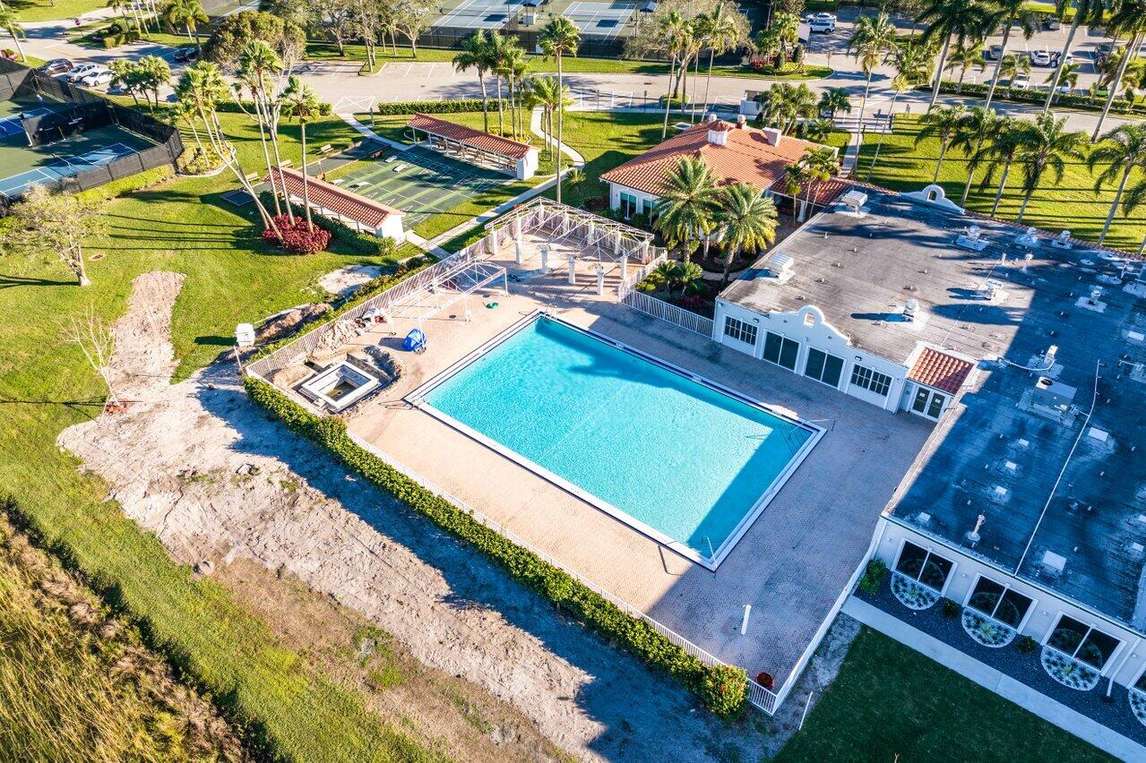 6136 Waldwick Circle, B, Delray Beach Unit: B