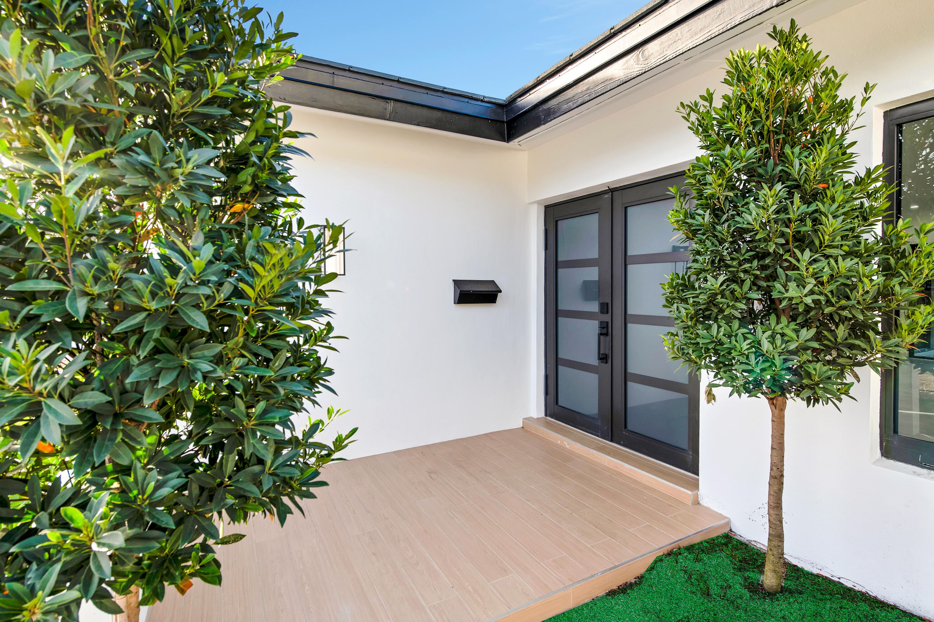 1099 SW 12th Street, Boca Raton