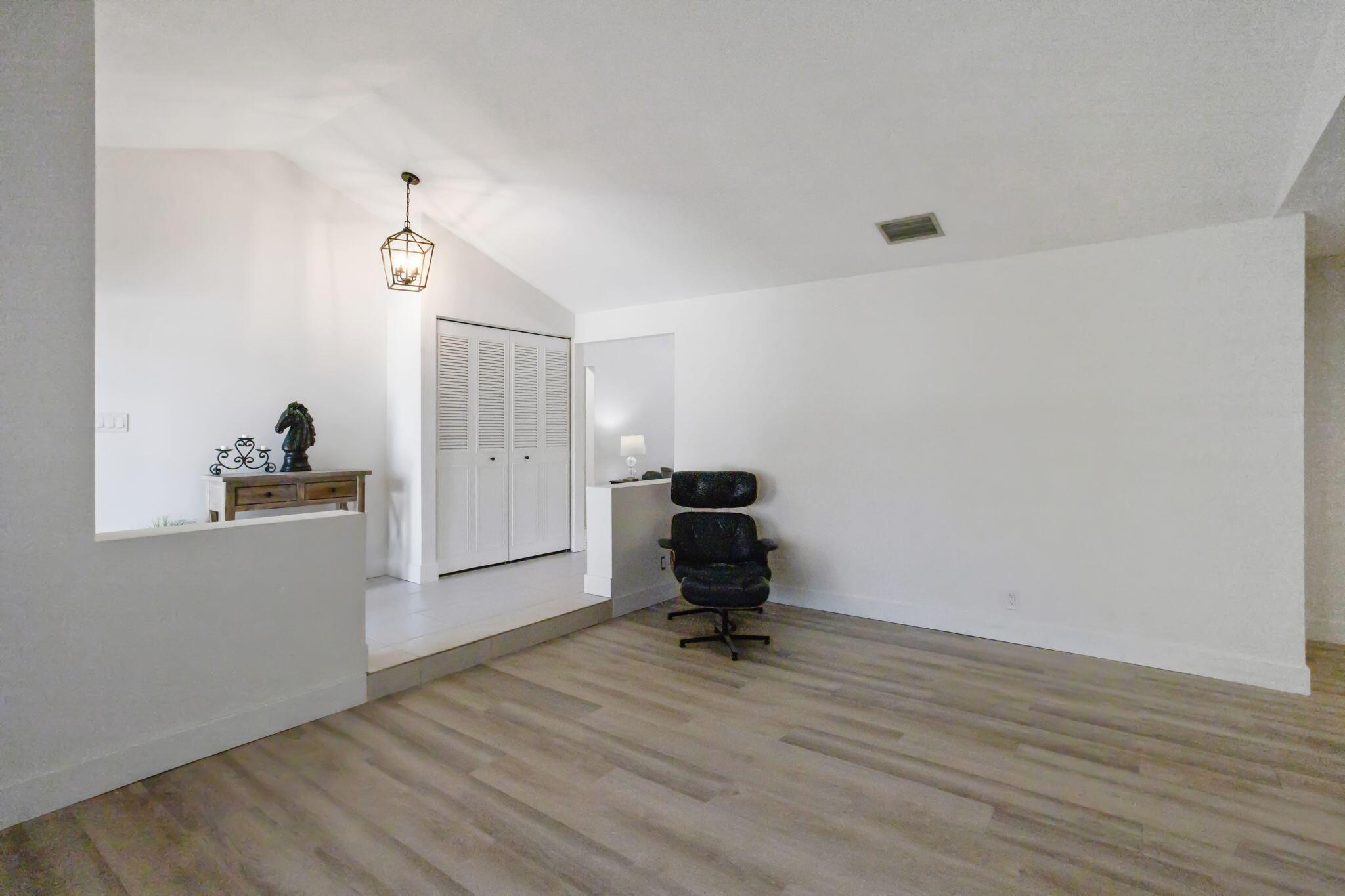 4790 Fox Hunt Trail