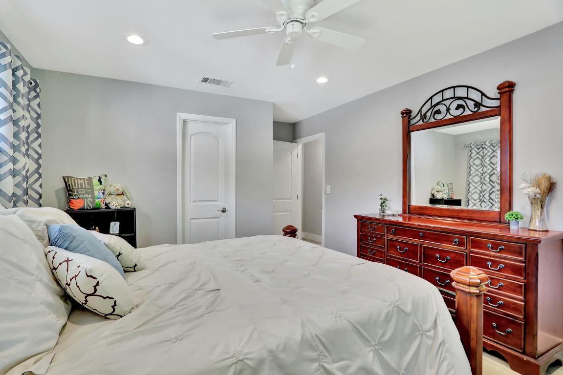 8815 NW 18th Street, Coral Springs