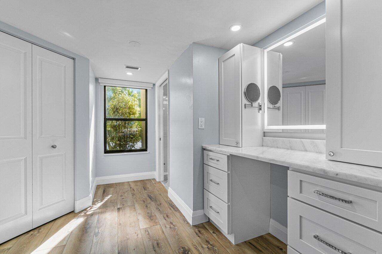 5900 Camino Del Sol 100, Boca Raton Unit: 100