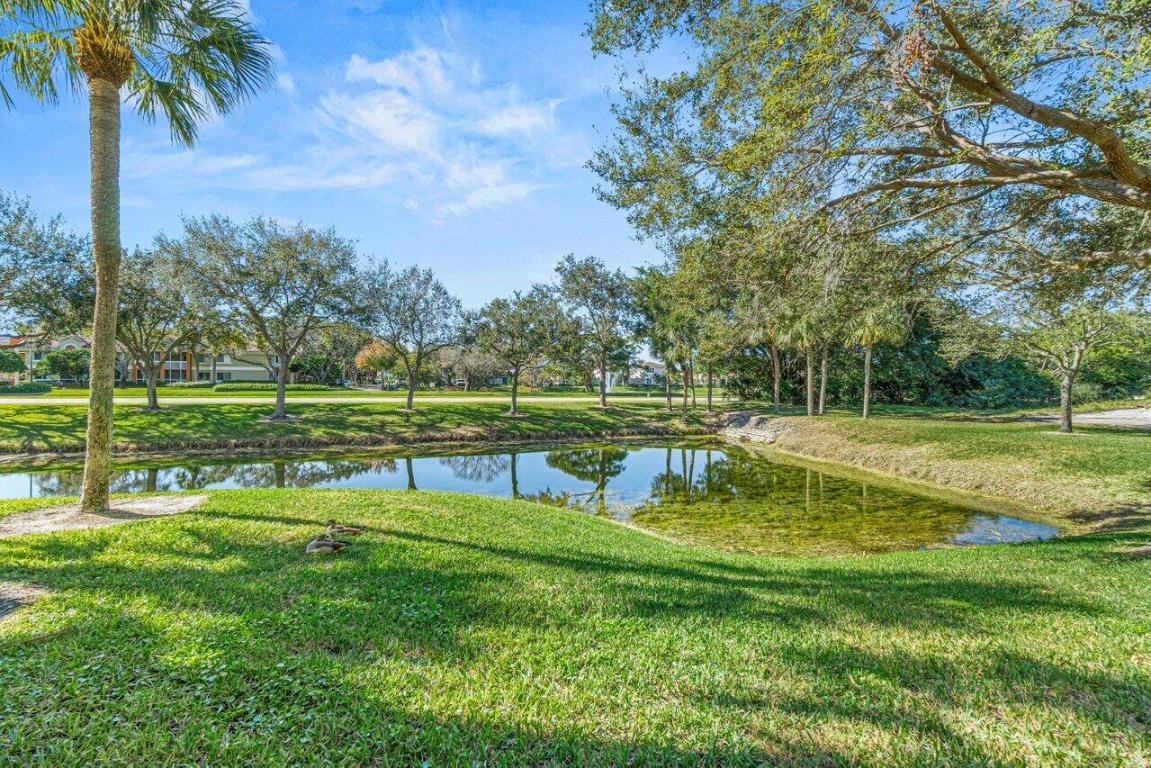 5900 Camino Del Sol 100, Boca Raton Unit: 100