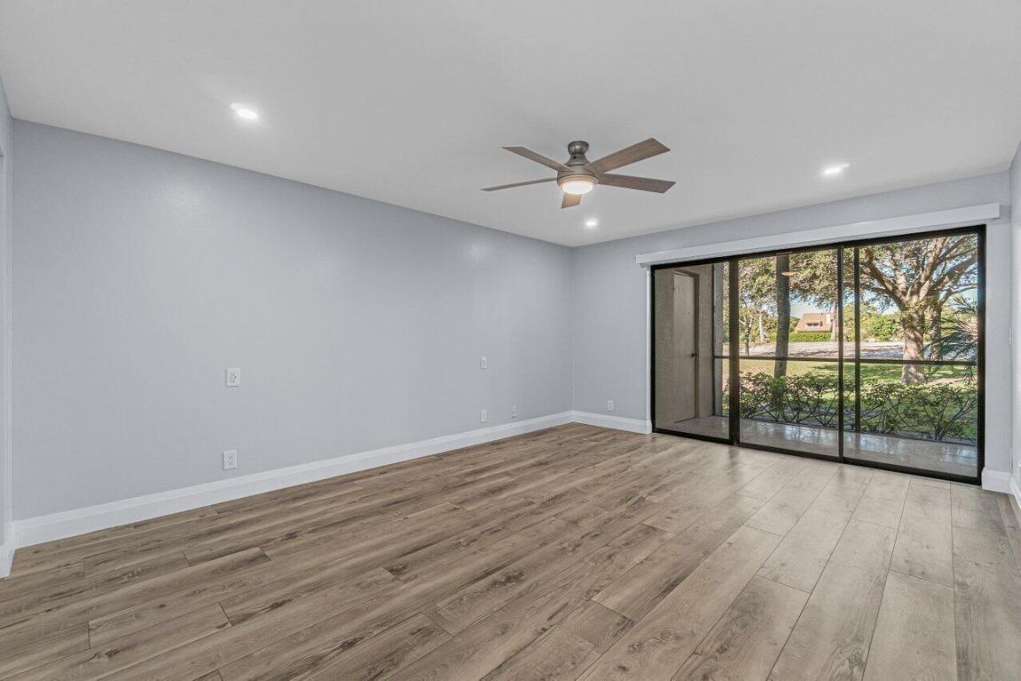 5900 Camino Del Sol 100, Boca Raton Unit: 100