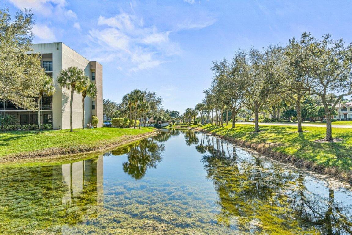 5900 Camino Del Sol 100, Boca Raton Unit: 100