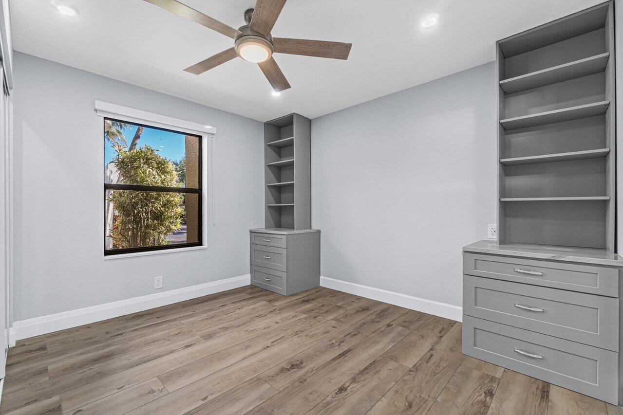 5900 Camino Del Sol 100, Boca Raton Unit: 100