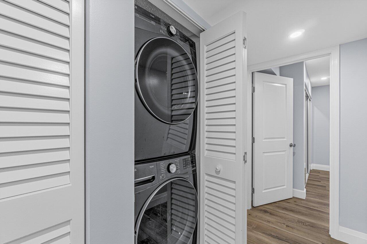 5900 Camino Del Sol 100, Boca Raton Unit: 100