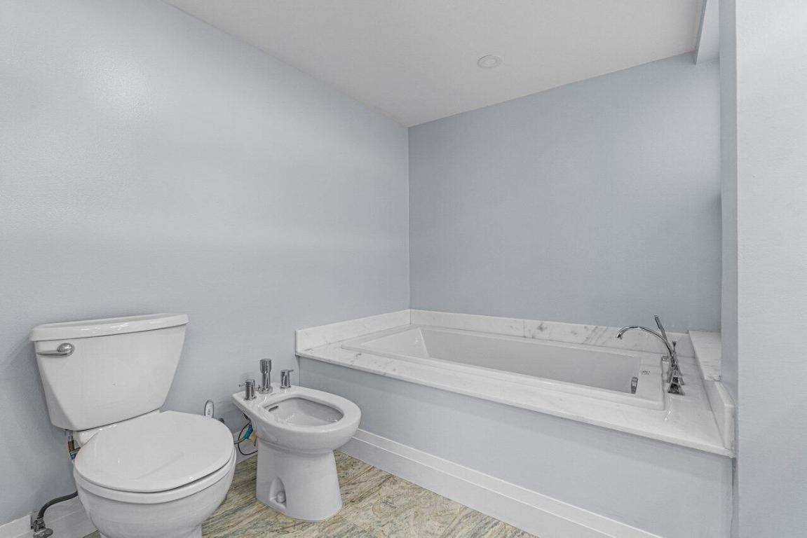 5900 Camino Del Sol 100, Boca Raton Unit: 100