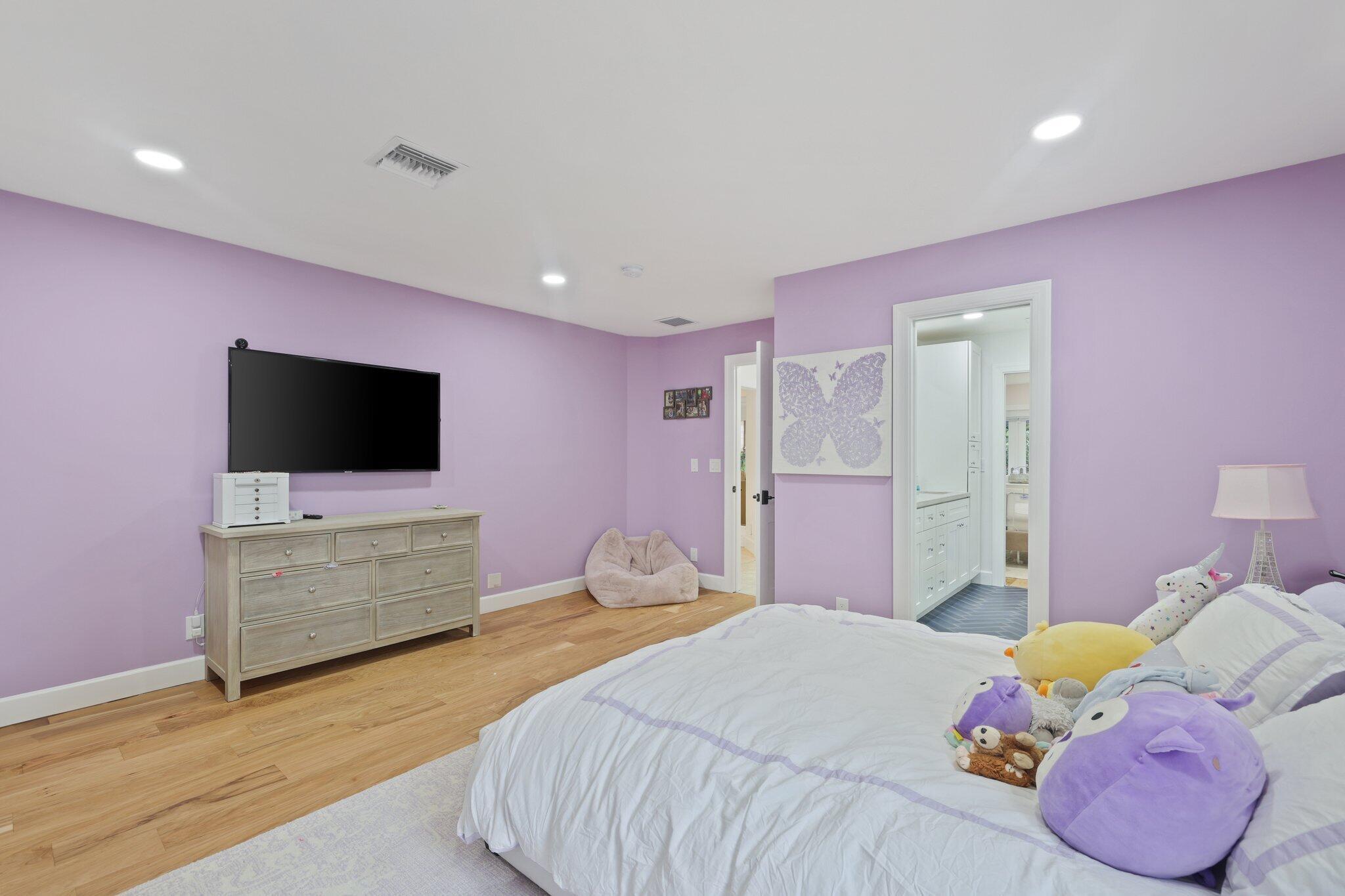 2149 NW 19th Way