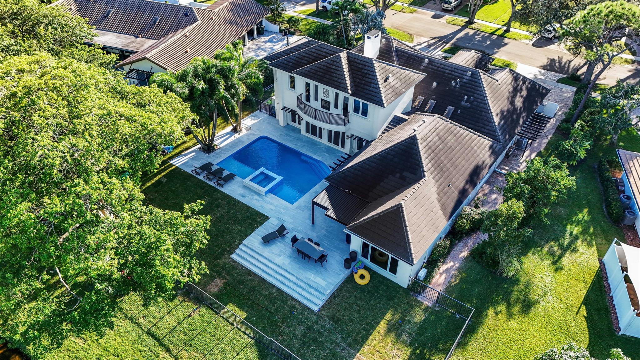 2149 NW 19th Way