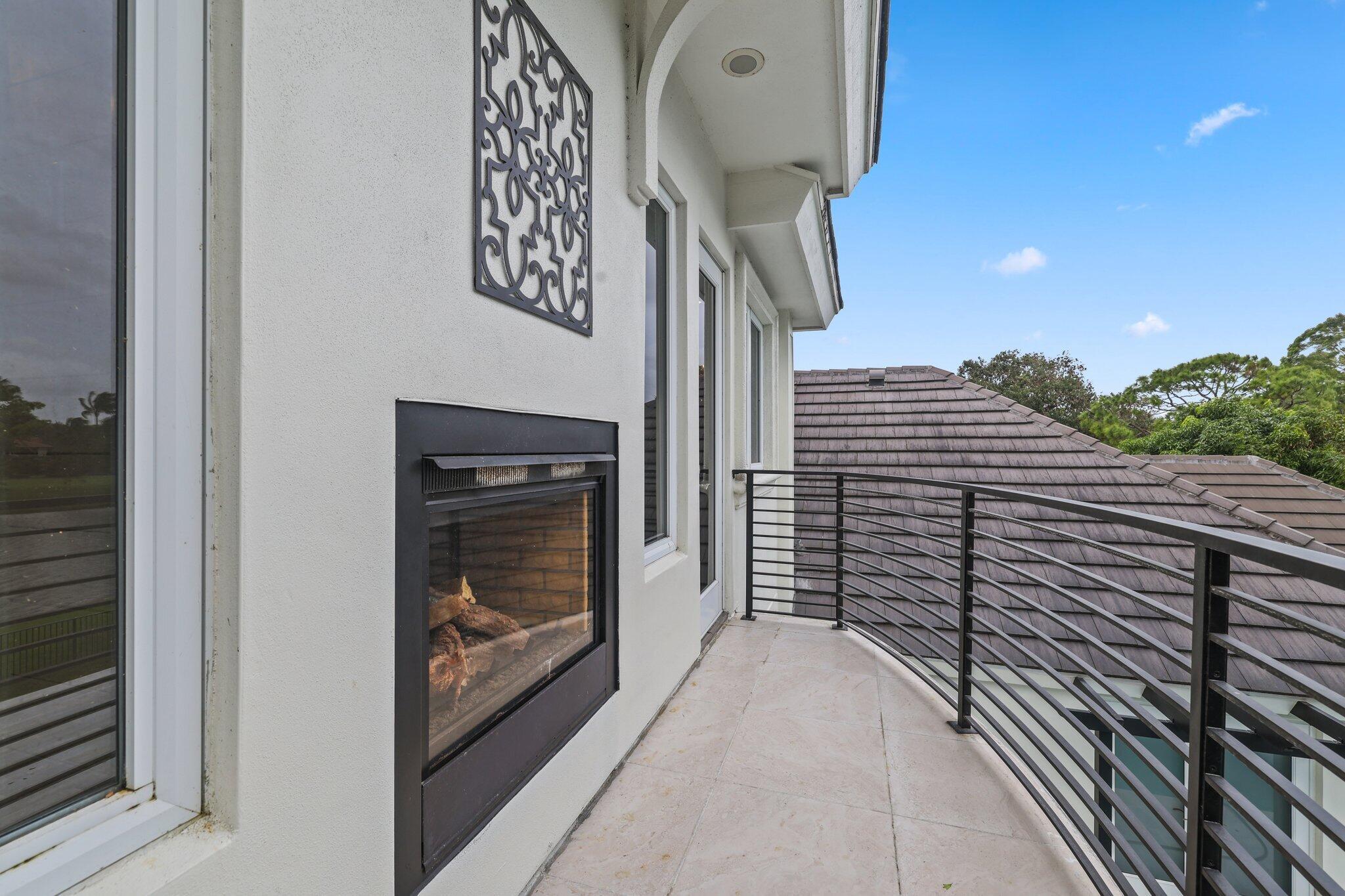 2149 NW 19th Way