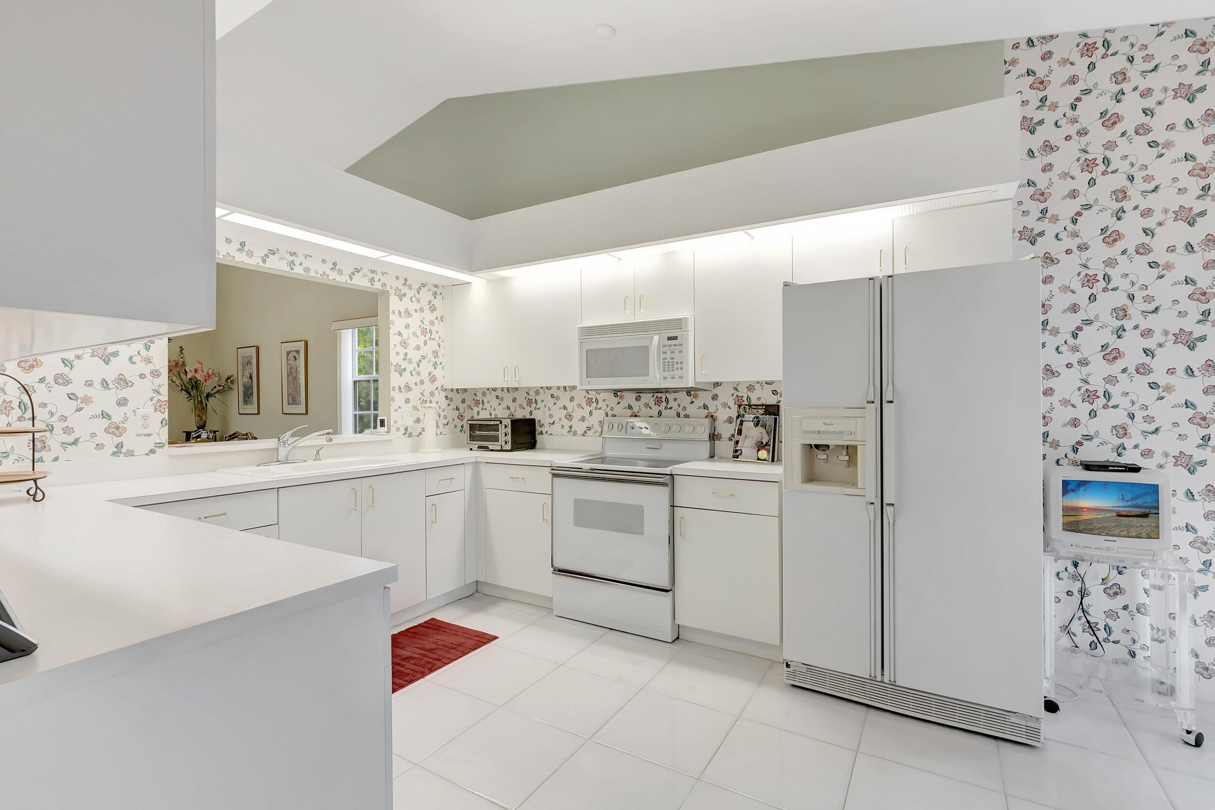 14418 Via Royale Unit: 1