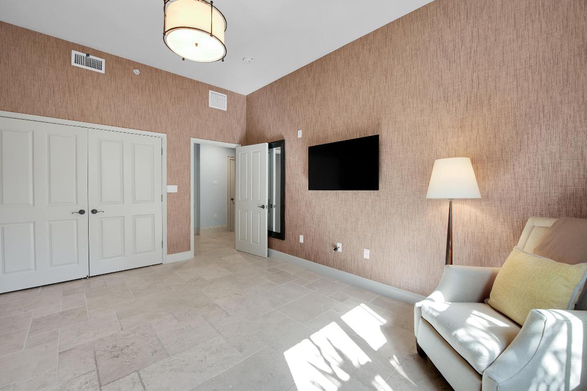 3930 N Flagler Drive 201, West Palm Beach Unit: 201