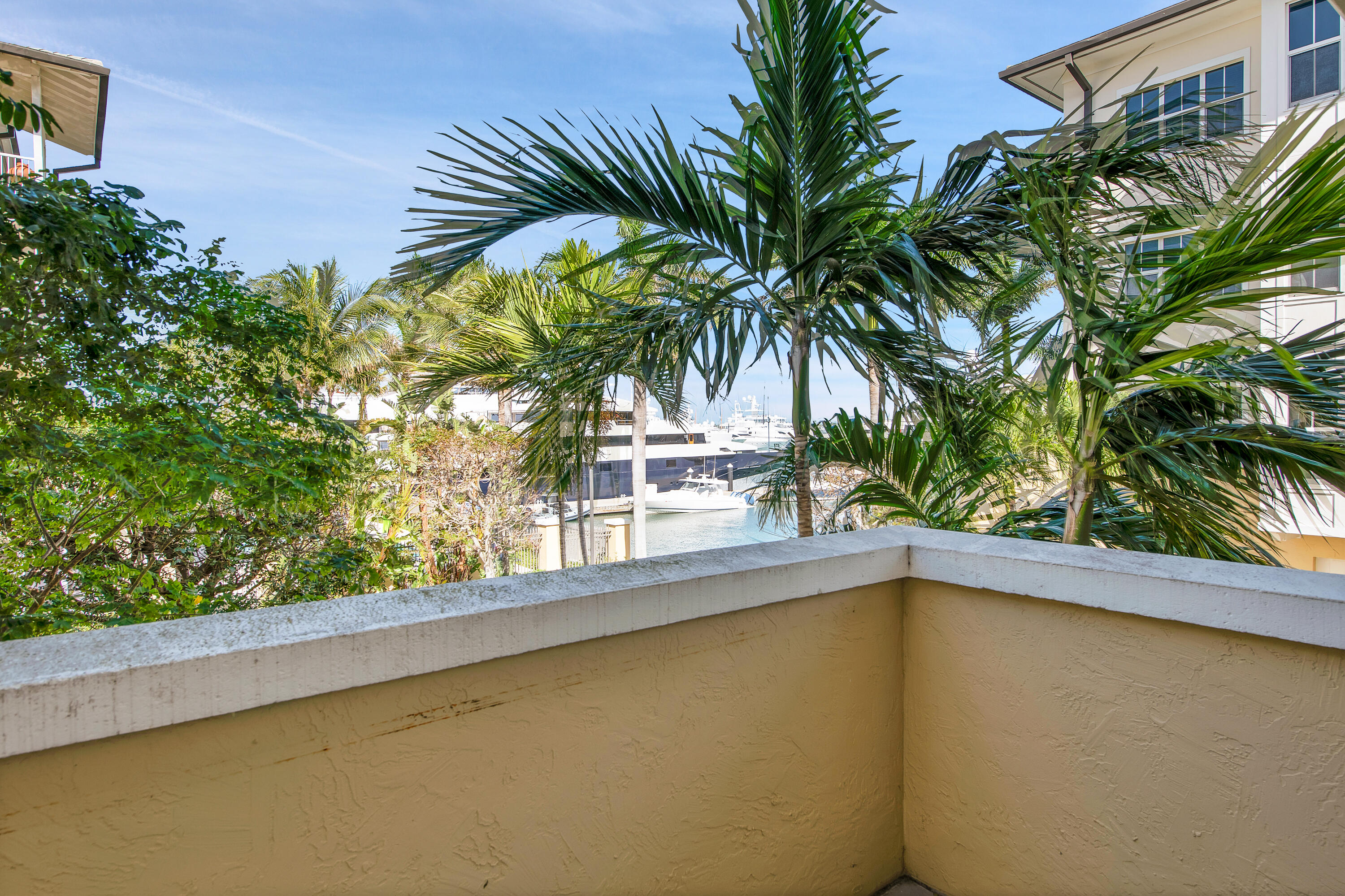 3930 N Flagler Drive 201, West Palm Beach Unit: 201