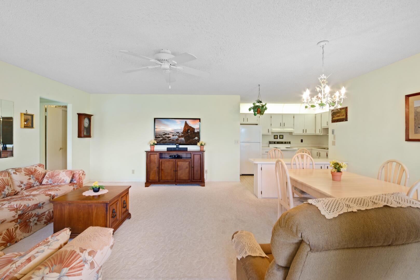 5817 La Pinata Boulevard C-2, Greenacres Unit: C-2