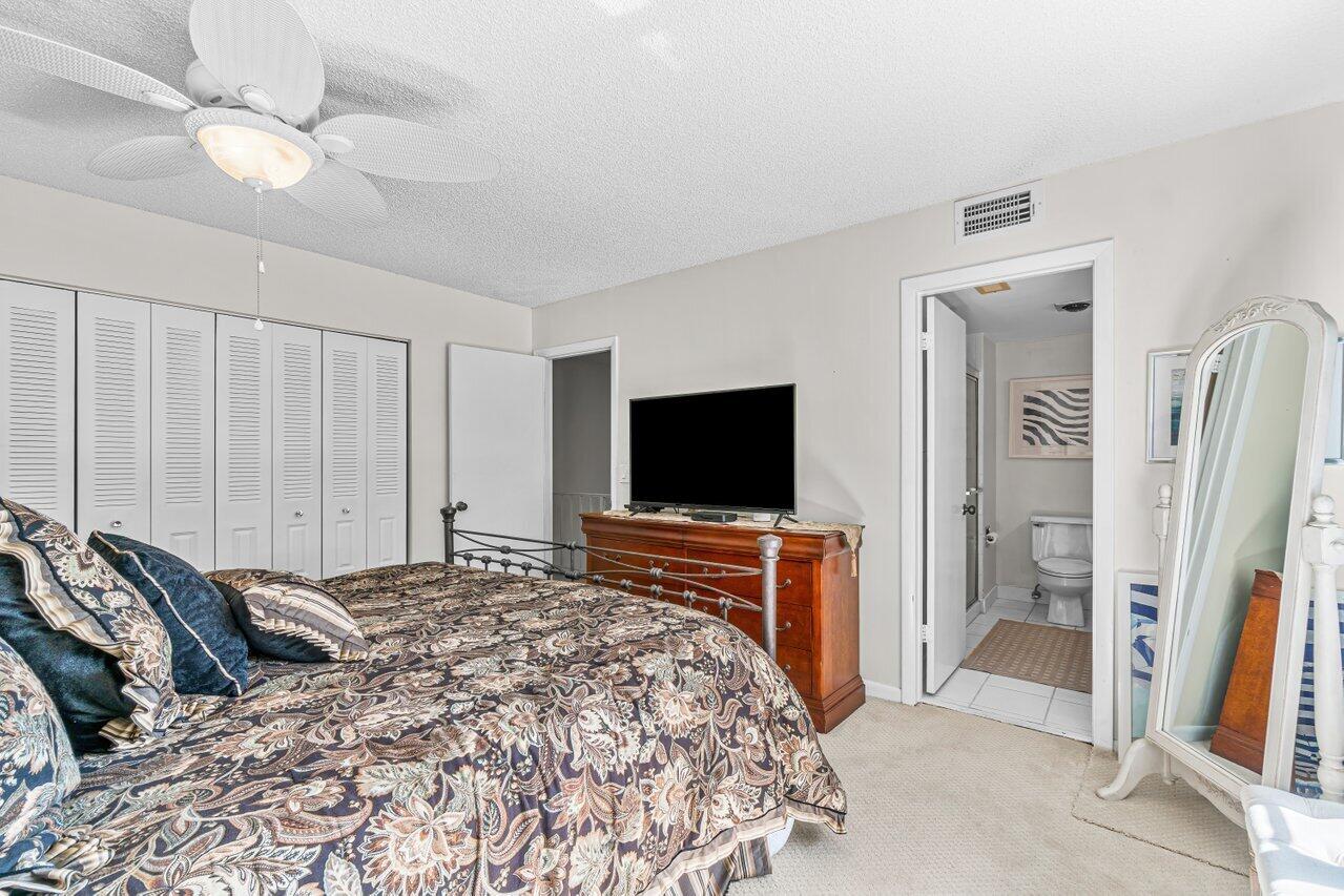 26 Southport Lane Unit: C