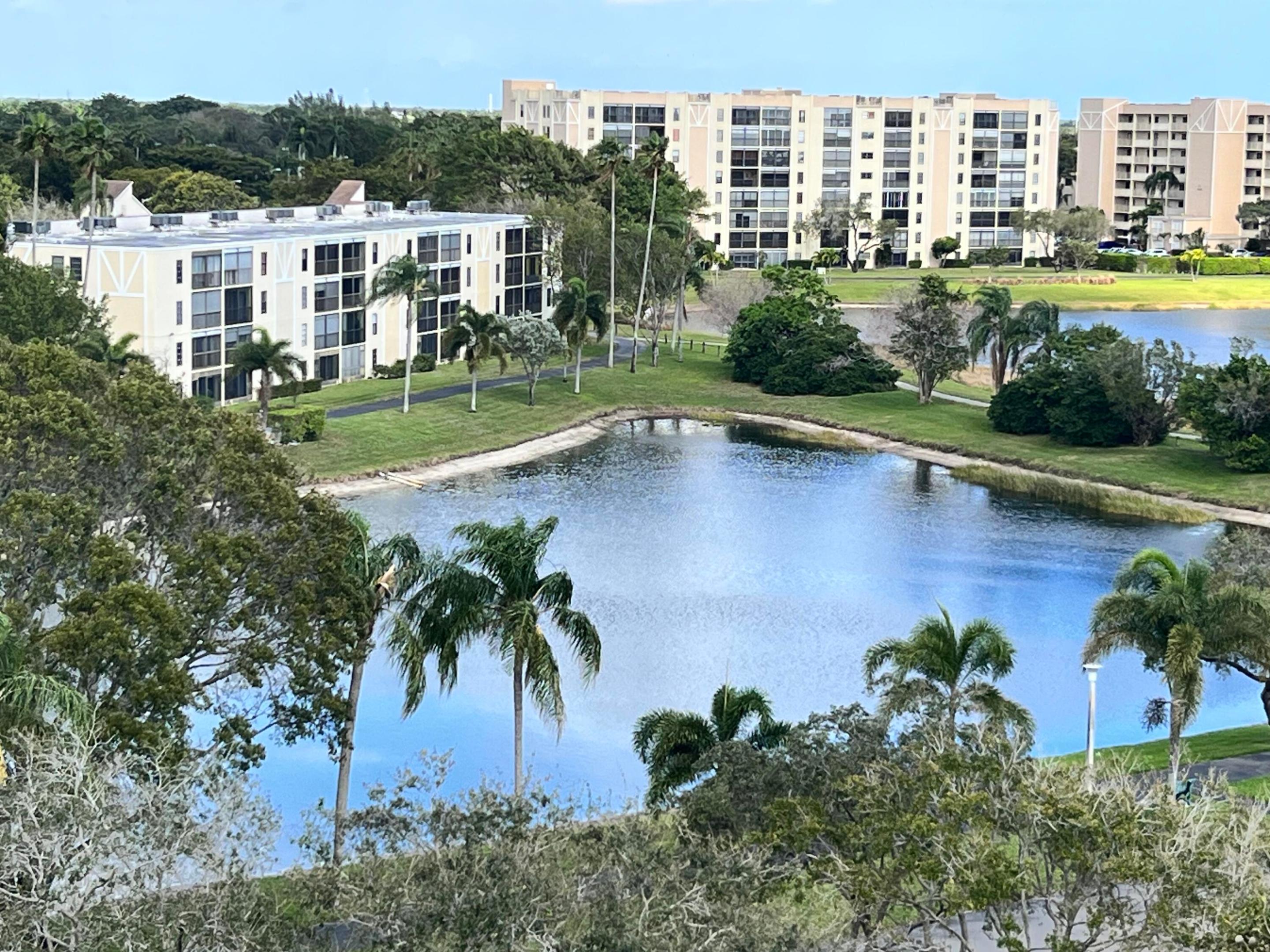 7290 Kinghurst Drive 802, Delray Beach Unit: 802