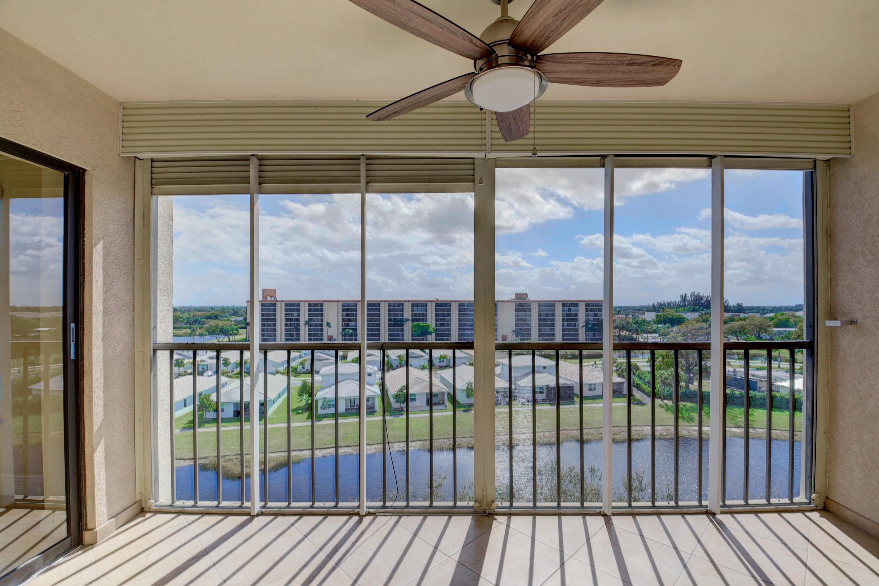 7290 Kinghurst Drive 802, Delray Beach Unit: 802
