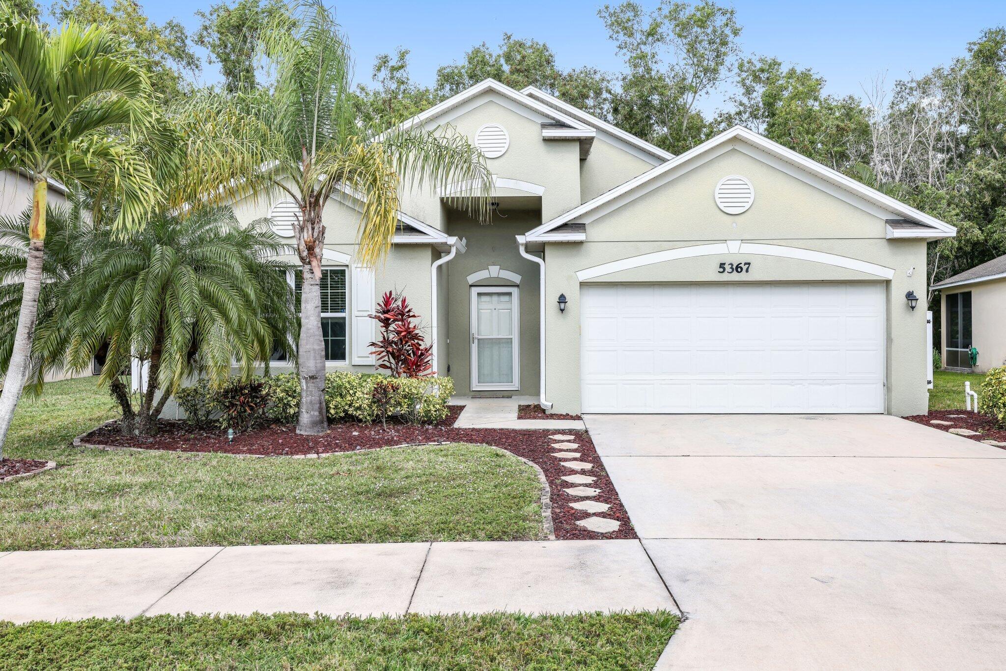 5367 NW Wisk Fern Circle