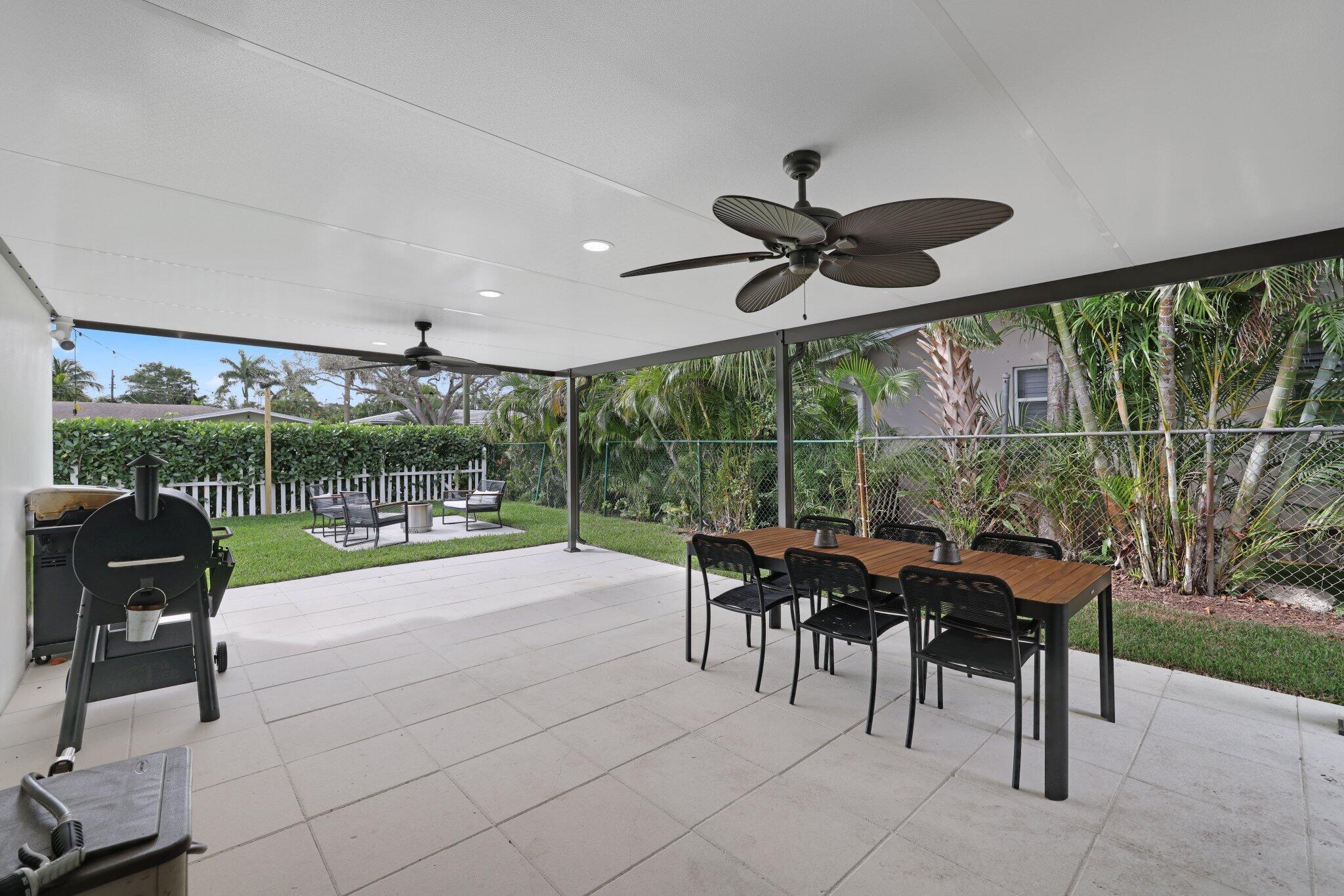 2099 NE 54th Court