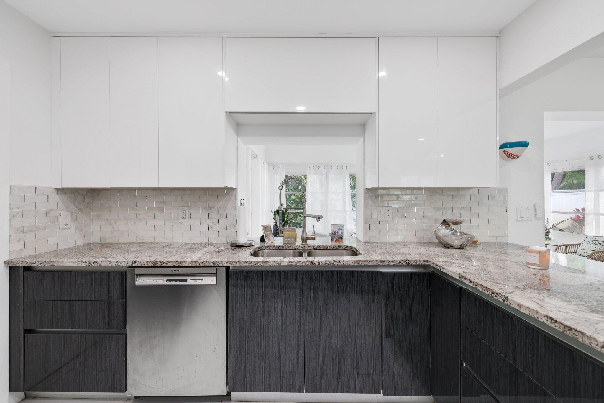 2099 NE 54th Court