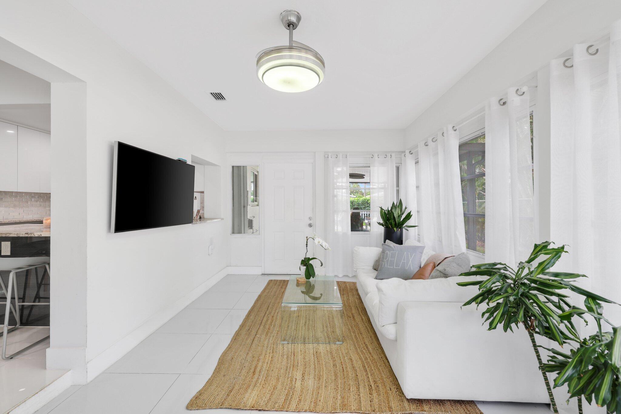 2099 NE 54th Court