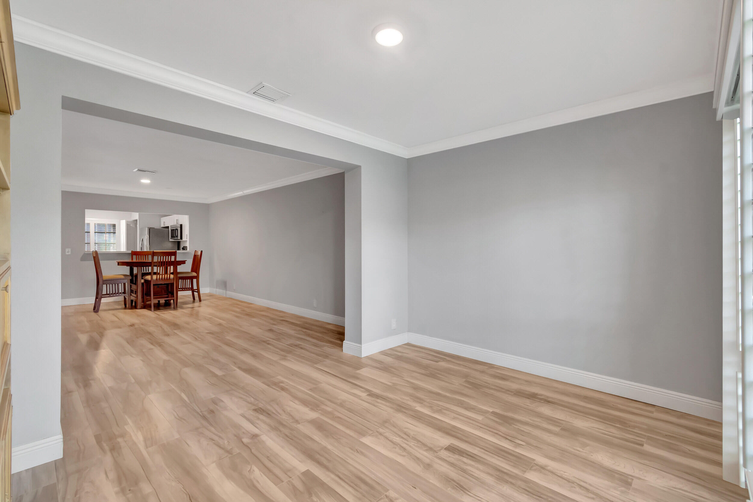 6854 Moonlit Drive
