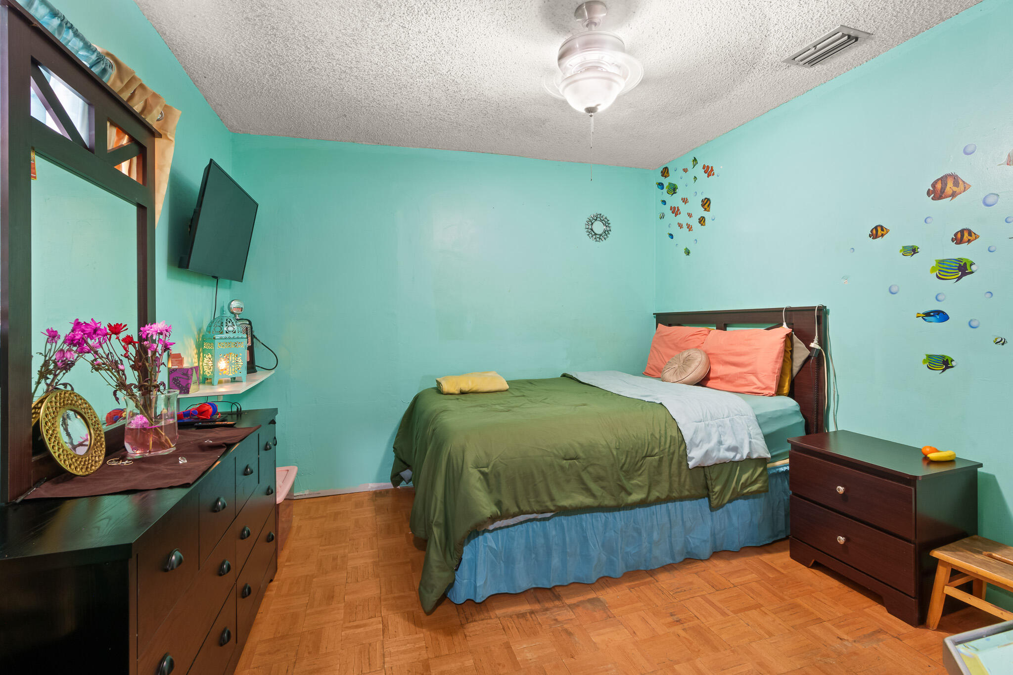 2839 NW 9th Court