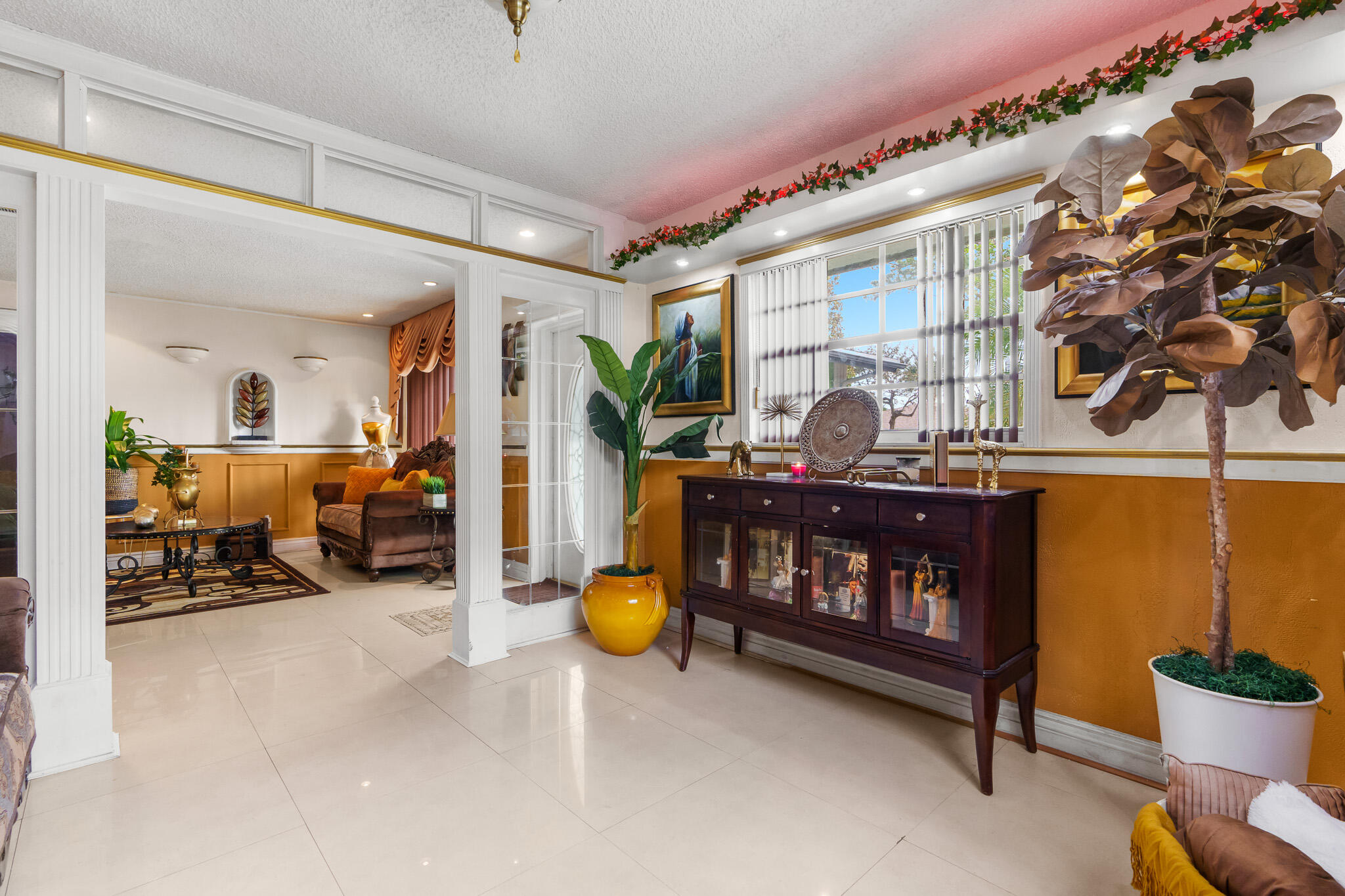 2839 NW 9th Court