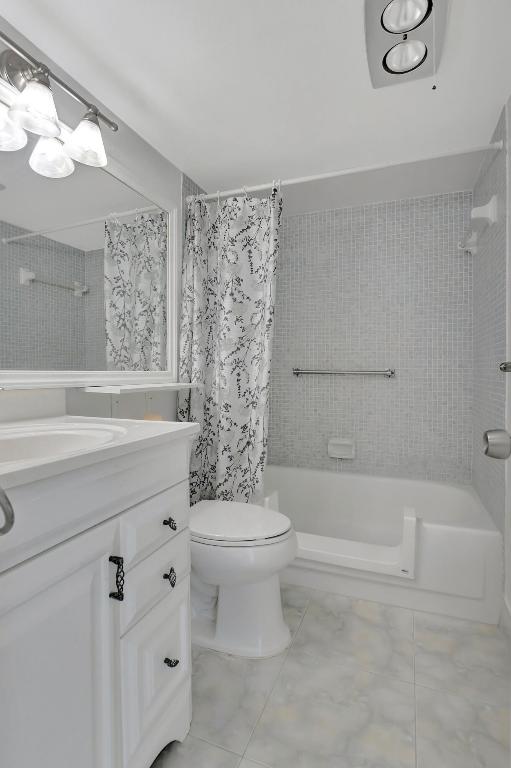 4021 Harwood C 4021, Deerfield Beach Unit: 4021